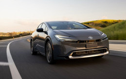 Toyota Prius Prime 2023 Meluncur di Amerika Serikat 