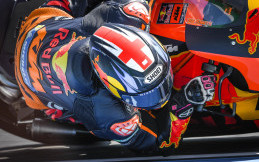 Regulasi Helm MotoGP 2019 Alami Perubahan   