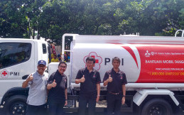 Sejuta Colt Diesel dan Sejuta Cerita Membangun Indonesia