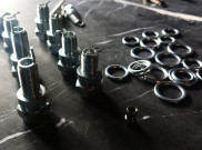 Cek Kesehatan Mesin dari Warna Busi, Begini Caranya