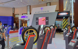 Ban Motor IRC MBR-110 dan Zeneos Roadmax Diluncurkan di IMOS 2022