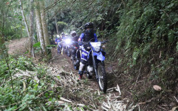 Tiga Pembalap Nasional Isi Ramadan dengan Trabasan di Gunung Merapi