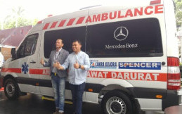 Mercedes-Benz Pajang Sprinter Yang Telah Disulap Menjadi Ambulance Mewah