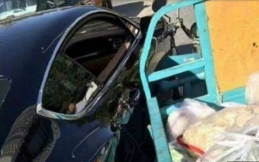 Mobil Bentley Ditabrak Gerobak Sayur, Apa yang Terjadi?