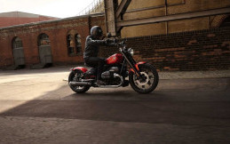 Akrapovic Hadirkan Knalpot Aftermarket untuk BMW R 18 