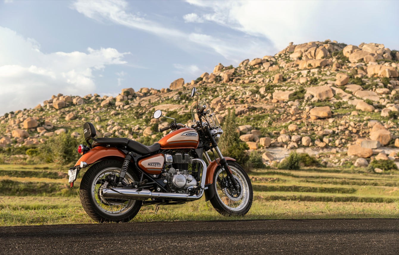 Terbatas, Royal Enfield Meteor 350 Sundowner Orange Bisa Dipesan