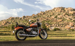 Terbatas, Royal Enfield Meteor 350 Sundowner Orange Bisa Dipesan