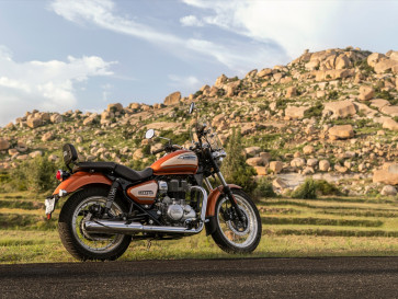 Terbatas, Royal Enfield Meteor 350 Sundowner Orange Bisa Dipesan