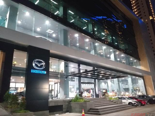  Mazda Perkenalkan Diler Megah Dengan Kualitas Modern di Simprug Jakarta