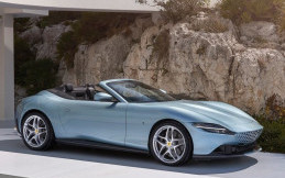 Ferrari Roma Spider, Sentuhan Baru dan Modern Desain Soft Top