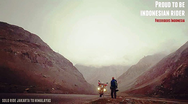 Perjuangan Bikers Indonesia Taklukkan Gunung Himalaya
