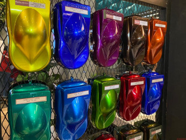  Tren Warna Modifikasi Motor dan Mobil Tahun 2026