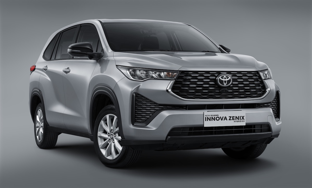 Harga Toyota Kijang Innova Zenix Hybrid Terbaru dengan Fitur T Intouch