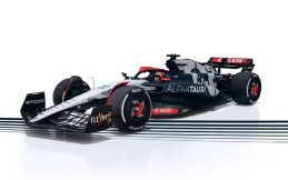 Tim Scuderia AlphaTauri Masih Pakai Mesin Honda
