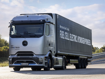 Mercedes-Benz NextGenH2 Truck Sudah ada Pesanan 100 Unit