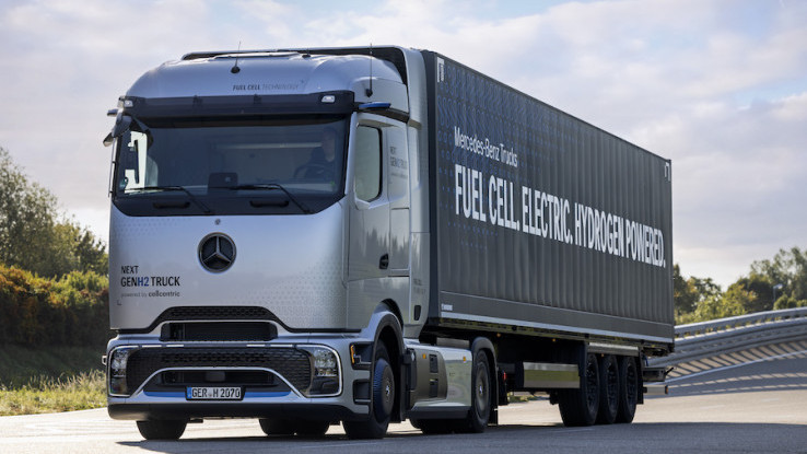 Mercedes-Benz NextGenH2 Truck Sudah ada Pesanan 100 Unit