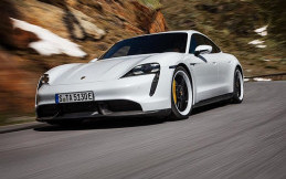 Porsche Taycan Siap Meluncur di Indonesia