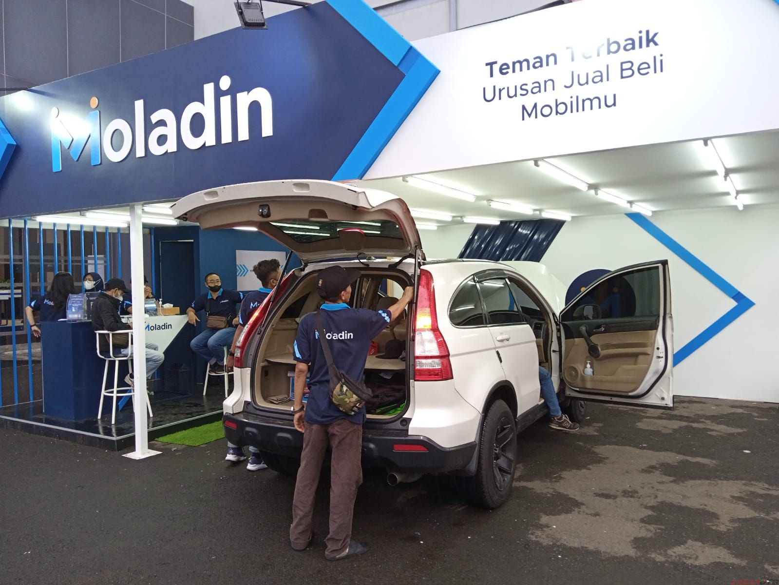 Trade In Mobil Bekas Bisa di IIMS Hybrid 2022