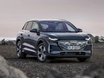 Bisa jadi Sumber Listrik Rumah, Audi Q4 e-tron Tampil Futuristis Tanpa Tombol Fisik