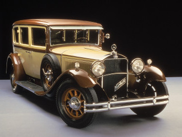 Mercedes-Benz Nurburg 460 Pelopor Standar Keamanan Tingkat Tinggi