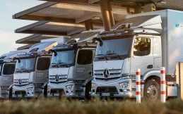 Tuntaskan Krisis 20.000 Parkir Truk, Mercedes-Benz Rilis Fitur Baru di Remote App