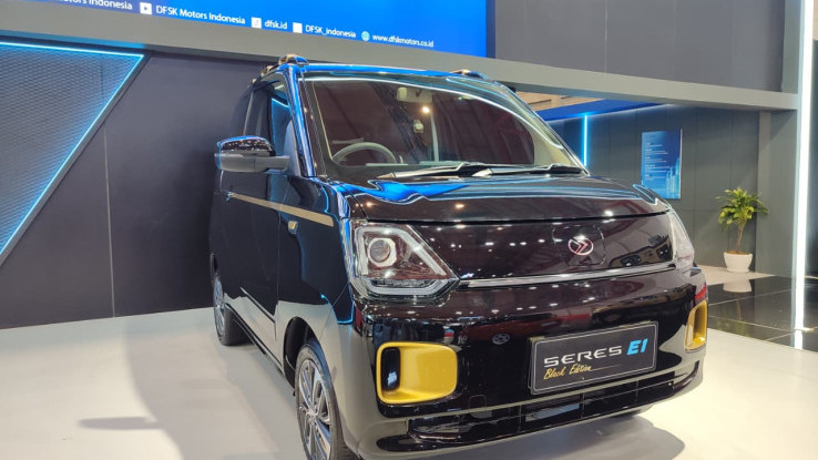 Seres E1 Dibalut Warna Eksklusif, DFSK Perkenalkan Logo Baru