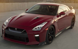Tampilan Spesial Nissan GT-R Track Edition