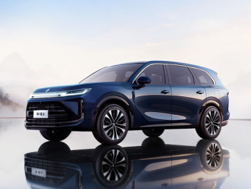 Kolaborasi Wuling-Huawei, Hasilkan Mobil Hybrid Huajing S