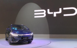 Sabar, Inden BYD M6 Sampai 2,5 Bulan