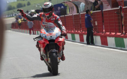 MotoGP Italia 2018: Jorge Lorenzo Raih Kemenangan Perdana di Mugello