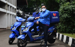 Lazada Gandeng Smoot Motor untuk Pengiriman Paket Bebas Polusi