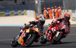 Pedro Acosta Resmi Amankan Kursi Pabrikan Ducati Lenovo Team