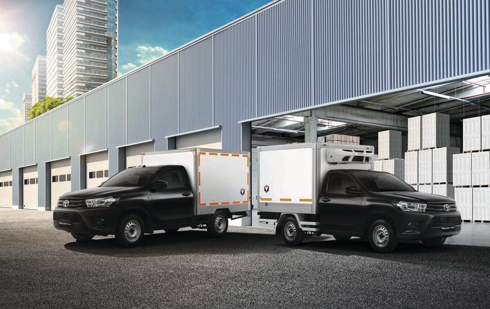 Toyota Hilux Dry Box dan Refrigerated Box Resmi Dipasarkan di Indonesia