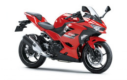 Dua Warna Ini Bikin Kawasaki Ninja 250 Lebih Segar 
