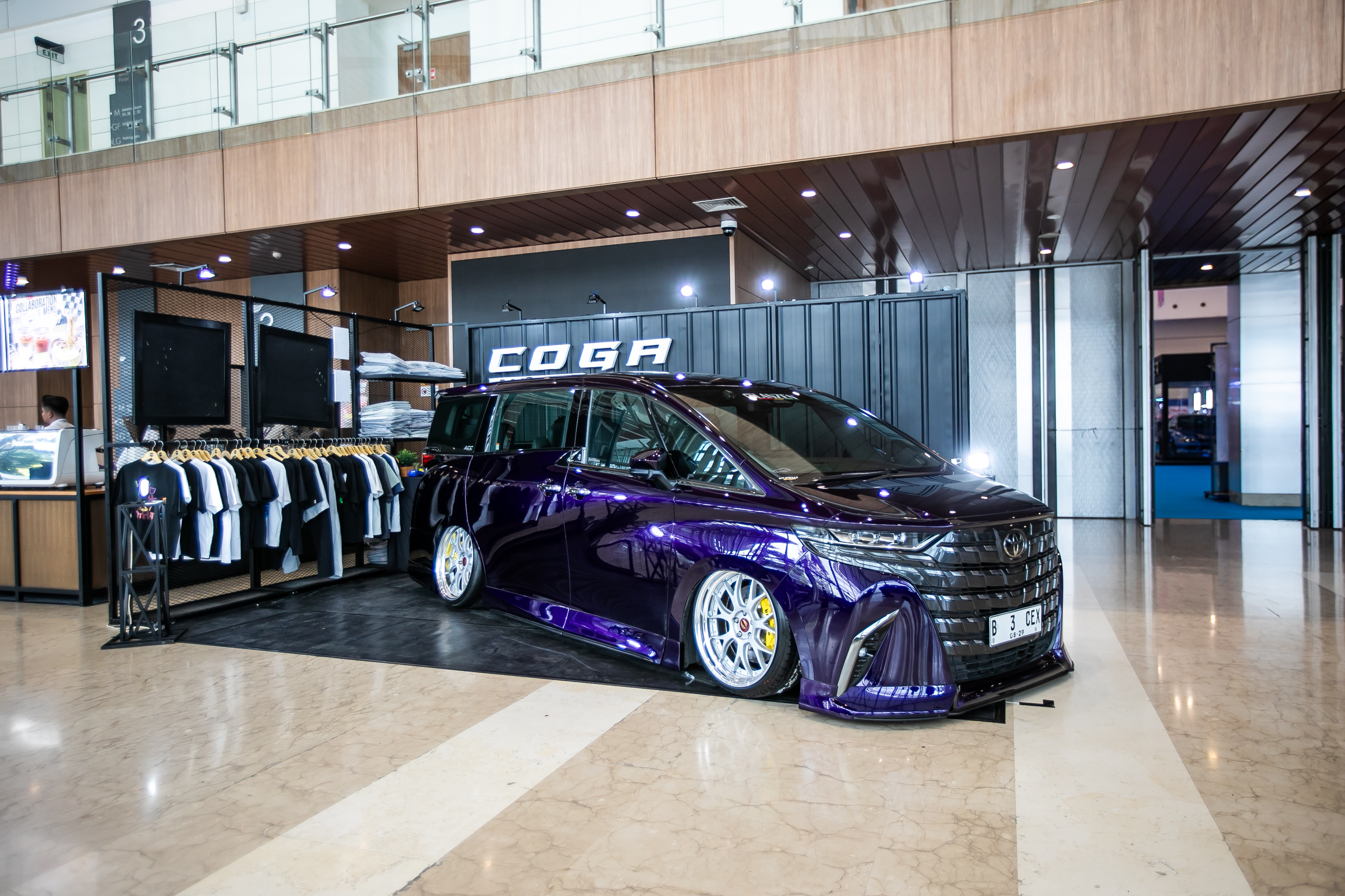 Toyota Alphard Gen 4 dengan Coga Bodykit, Tampilan Berbeda