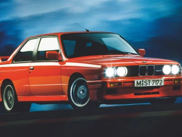 Sejarah 40 Tahun BMW M3: Dari Sedan Reli Hingga Ikon Otomotif