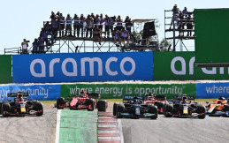 Hasil F1 Amerika Serikat, Duet Red Bull Racing Raih 3 Besar