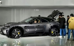 Perang Harga Mobil Listrik Tiongkok Memanas, Makin Canggih Tapi Tekor