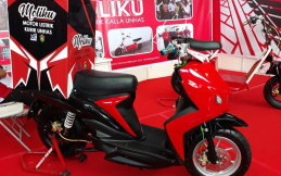 IIMS Makassar Hadirkan Motor Listrik Inovasi Mahasiswa