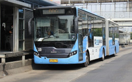 TransJakarta Hentikan 4 Rute untuk Layanan Tenaga Medis