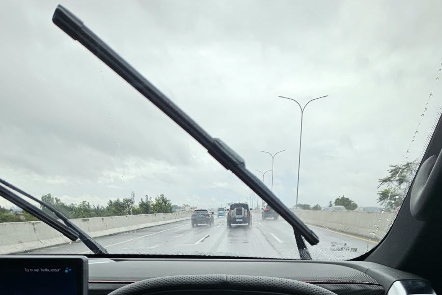 Wiper blade 