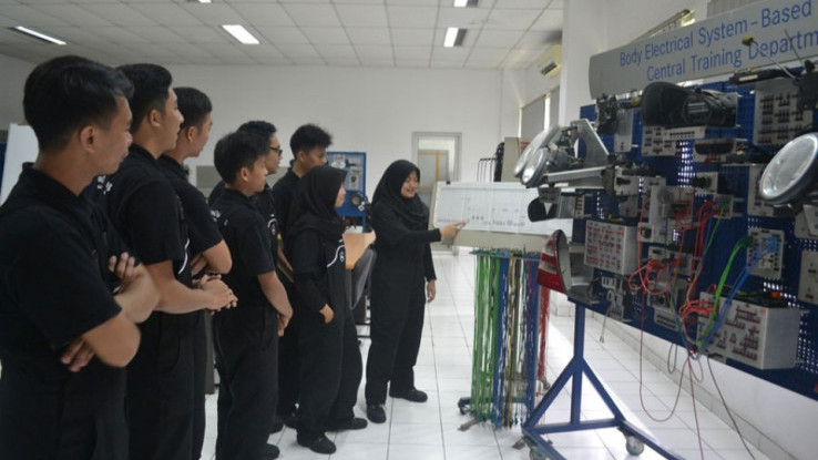 Mercedes-Benz Indonesia Buka Program Beasiswa Pelatihan 