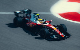 Lewis Hamilton Rampungkan Tes Perdana dengan SF-26