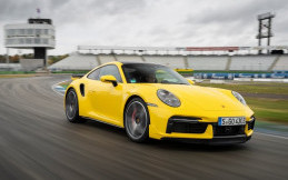 Porsche 911 Turbo 2021 Hadirkan Tenaga Besar dan Pengendalian Mantap