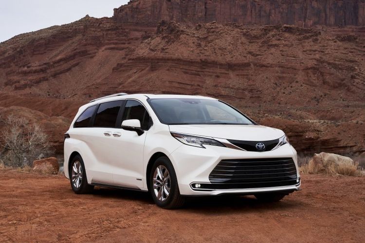 Toyota Pasang Fitur Wifi Untuk Model Tertentu