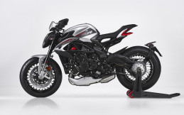 MV Agusta Brutale 800 RR, Berubah Semuanya