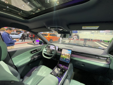 16 Mode Kabin Mobil Lepas L8, Bisa Jadi Apa Saja?