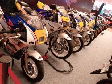 Menilik Sejarah Generasi Honda NSR Series, Pecinta 2-tak Masuk