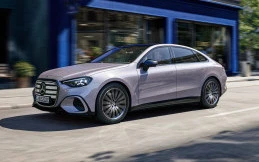5 Keunggulan Mercedes-Benz C 300 4MATIC Listrik untuk Pecinta Sedan