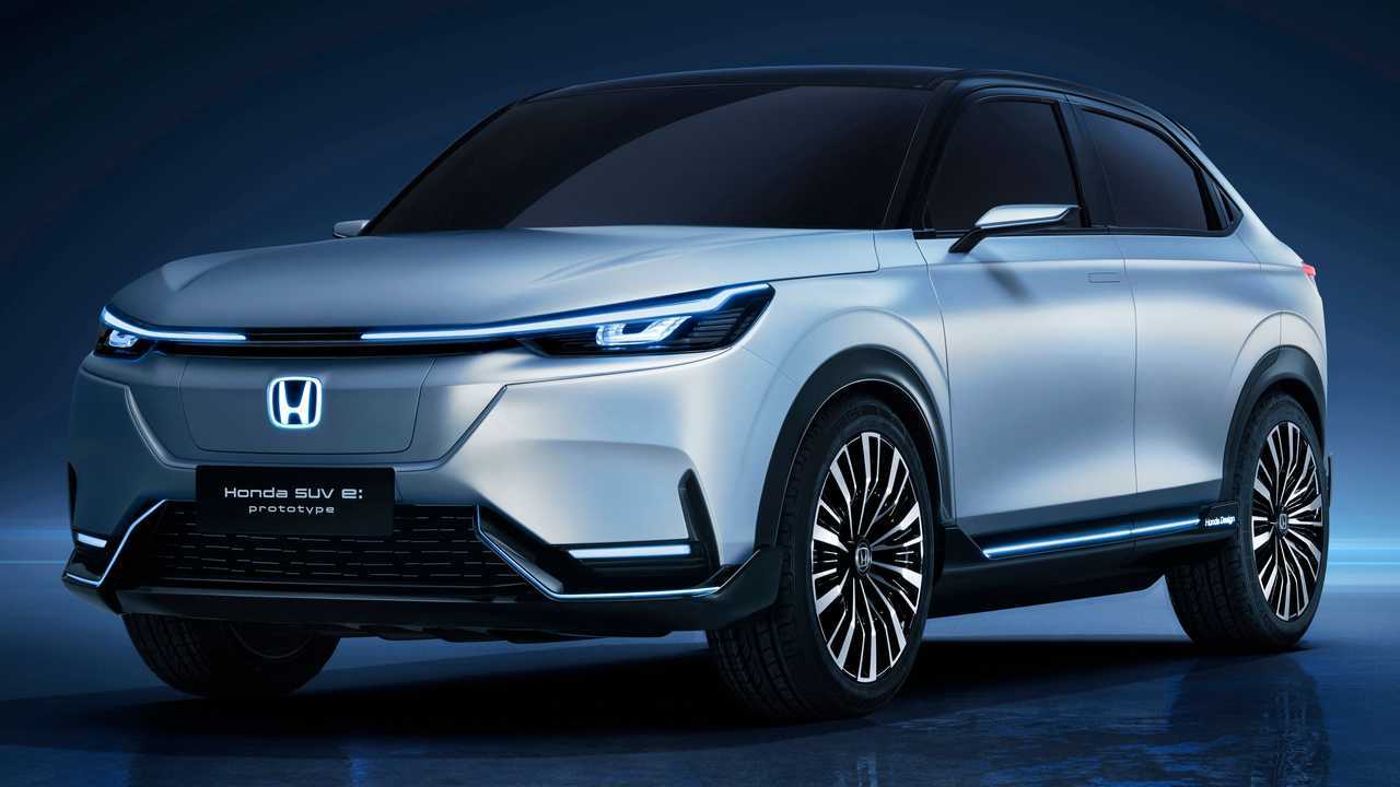 Honda Bikin Jalan Raya yang Bisa Cas Mobil Listrik, Nggak Perlu Berhenti di SPKLU?